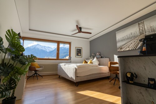 Ausblick Kleinjuwel im Herzen Merans mit Parkplatz, Panoramablick und Bike Raum.