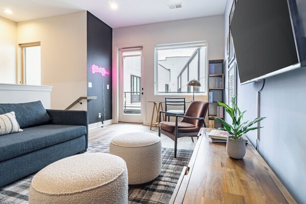 TV connectée, espaces bureaux