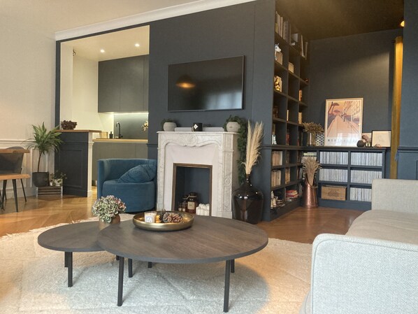 Living area - Montmartre Magnifique Appartement vue Sacré Cœur (Paris)