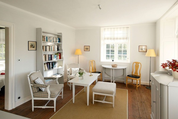 Rechter Seitenflügel, Wohnung 1