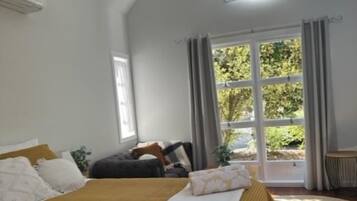 1 bedroom, premium bedding, individually decorated