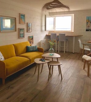 Living area - Face à la Mer, bel Appartement (Saint-Nazaire)
