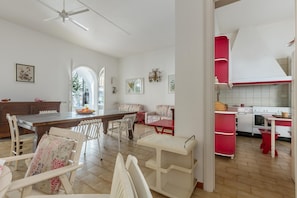 Apartment | Private kitchen | Oven - 3822 VBR - Appartamento Bianca by Barbarhouse (Porto Cesareo)