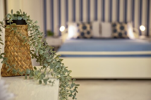 Sardinia Re - Corso 32