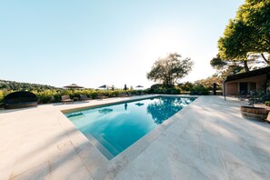 Exterior - Domaine Perréal (Gargas)