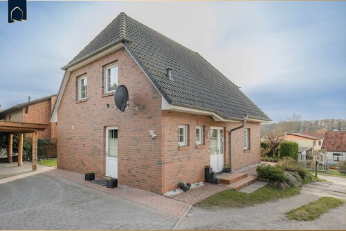 Idyllisches Ferienhaus mit Garten, Seenähe und viel Platz für Familien