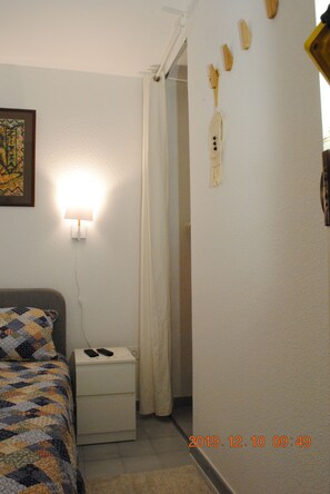 1 Schlafzimmer, Bügeleisen/Bügelbrett, kostenloses WLAN, Bettwäsche