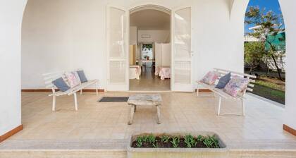 3821 VBR - Mono Rosa by Barbarhouse