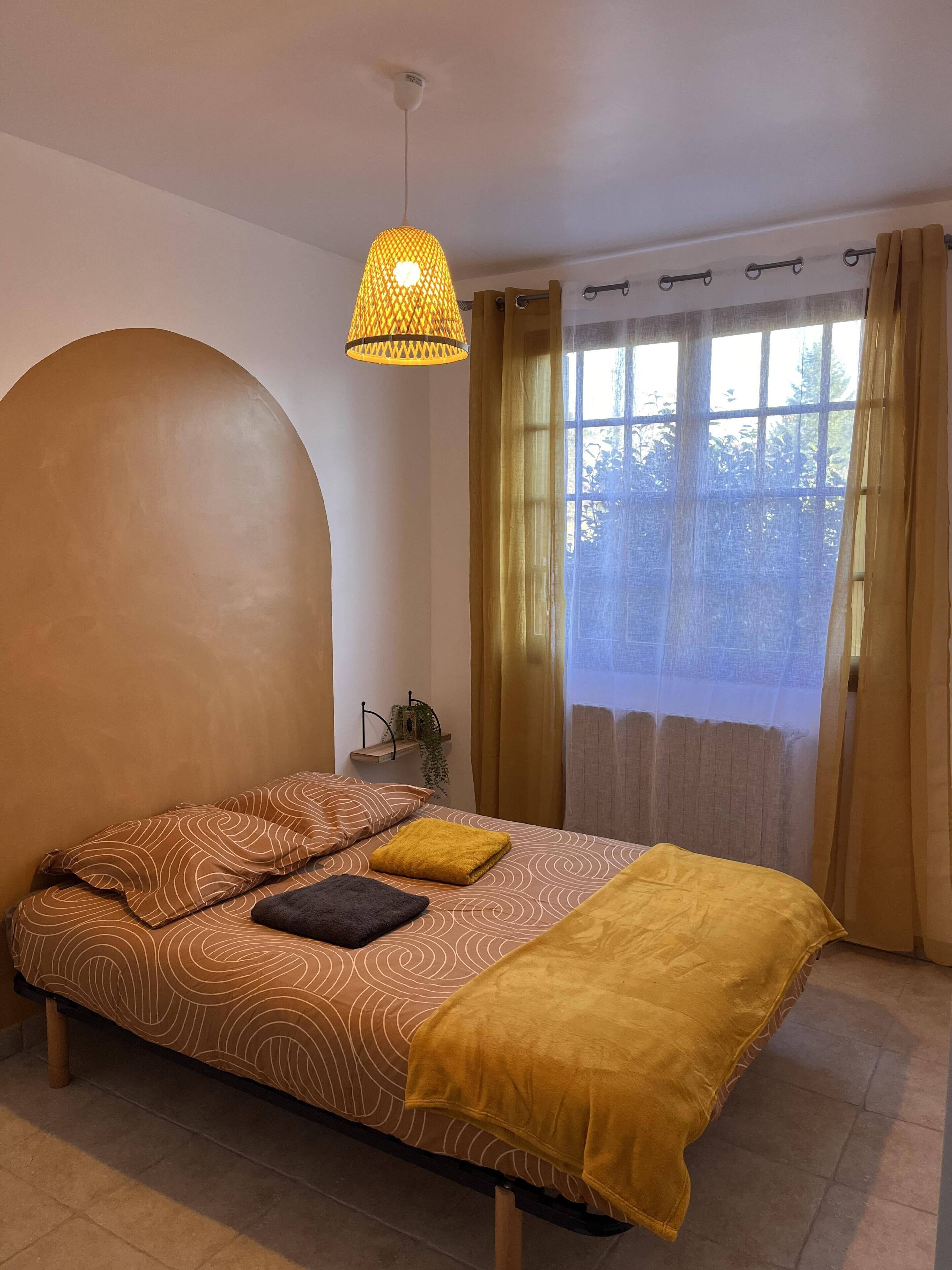 5 Schlafzimmer, Reisekinderbett, WLAN, Bettwäsche