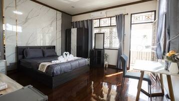 Superior Room, 1 Queen Bed (Room 7) | Free WiFi, bed sheets