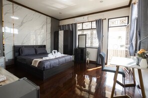 Superior Room, 1 Queen Bed (Room 7) | Free WiFi, bed sheets