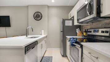 Microwave, oven, stovetop, dishwasher