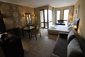 خدمة الإنترنت وملاءات أسرّة