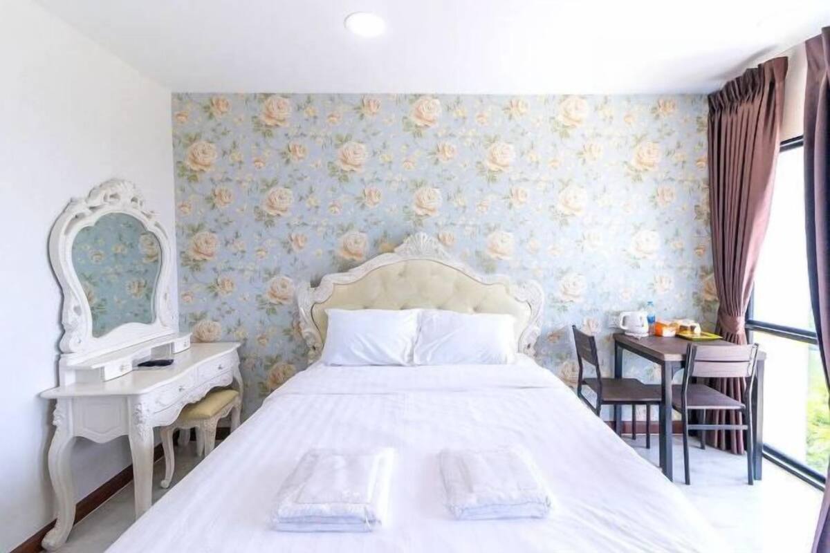1 chambre, literie de qualité, lit avec matelas Select Comfort