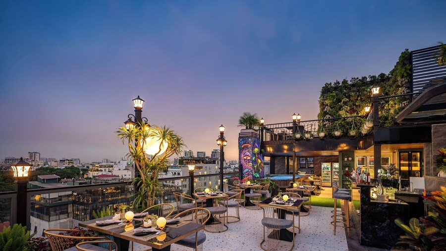 L'Signature Hotel & Spa