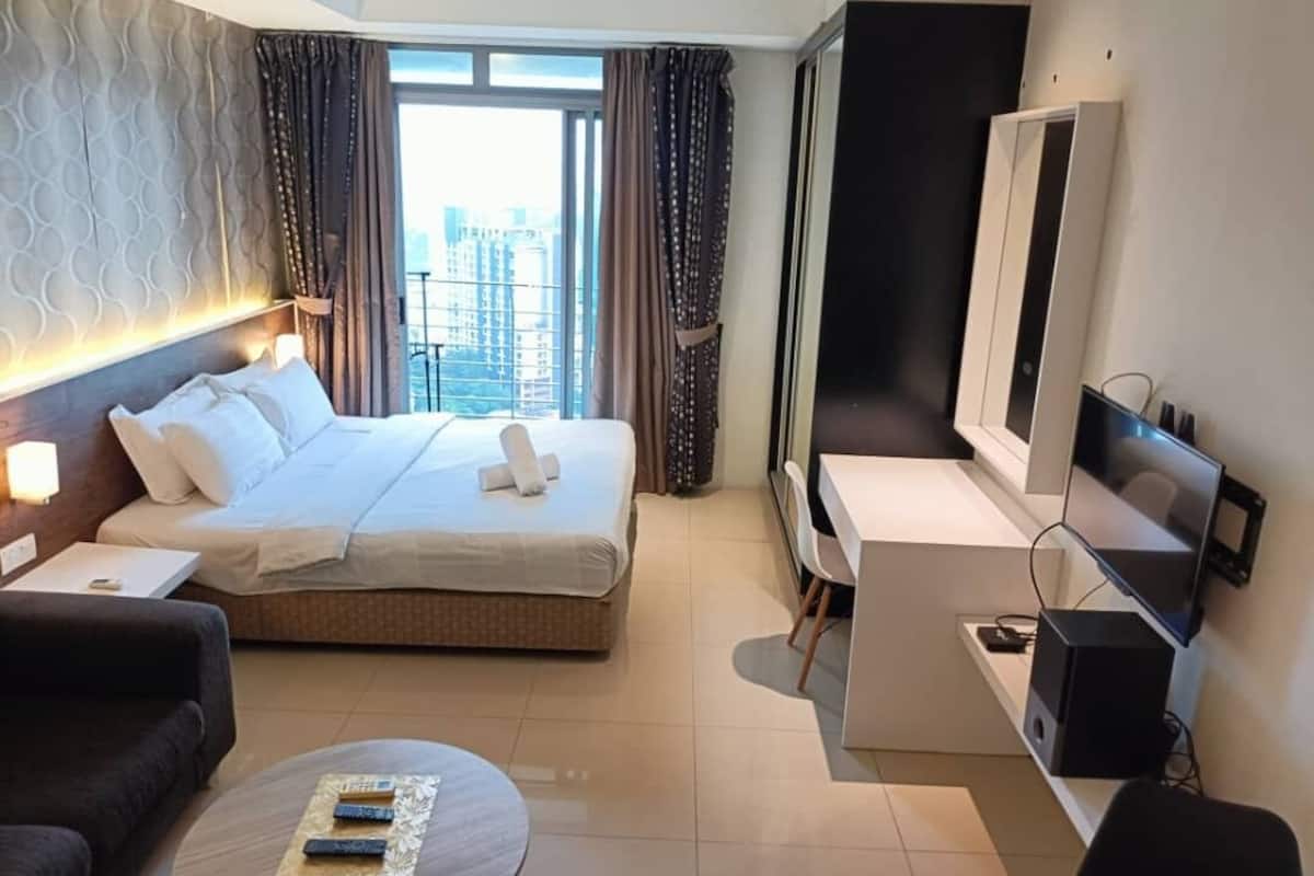 Four Bedroom Apartment