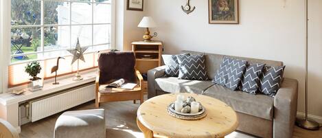 TV, DVD player, stereo