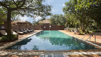 Udendørs pool