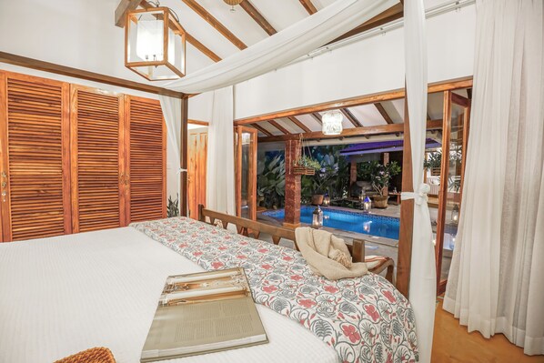 Coffres-forts dans les chambres, bureau