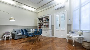 Unclassified image, 5 of 27, button - Italianway - Cantoni 3 (Milan)