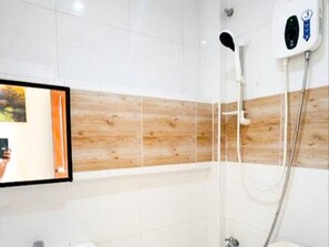 Bathroom | Shower, rainfall showerhead, free toiletries, soap - MJS Hostel Bohol (Dauis)