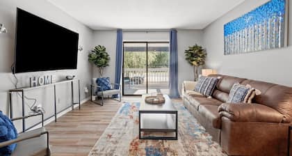 2 bed 2 bath Condo * Balcony * All NEW * Bears Den E