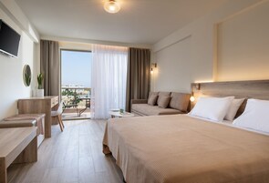 Espacio para trabajar con un portátil y sistema de insonorización