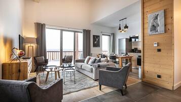 4 rooms for 8 people premium | Living area
