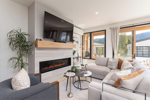 Ponderosa 4A at Wapato Point Resort on Lake Chelan