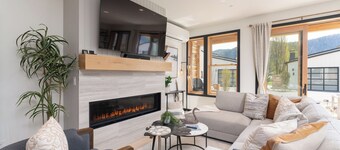 Ponderosa 4A at Wapato Point Resort on Lake Chelan