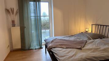 2 Schlafzimmer, Bügeleisen/Bügelbrett, WLAN, Bettwäsche