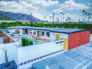 Exterior - Mod Retreat in Vibrant Palm Springs (Palm Springs)