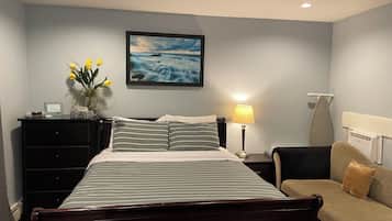 1 bedroom, desk, iron/ironing board, free WiFi