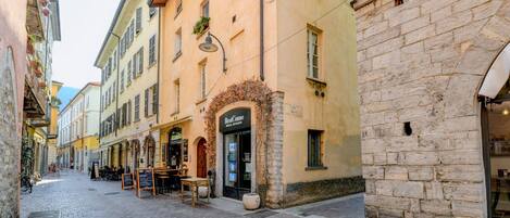 Apartment | 2 bedrooms, iron/ironing board, free WiFi