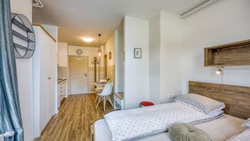 Family Studio (Apartments Jantar Studio 1) | Free WiFi, bed sheets