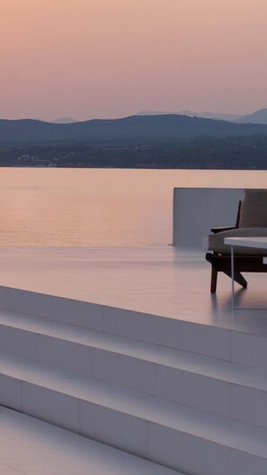 Property grounds - OLYN VILLAS (Nikiti)