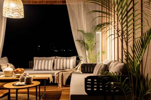 Lounge - Naturoville Wellness Resort Rishikesh – Surrounded by Nature, Rooted in Wellness (Dehradun)