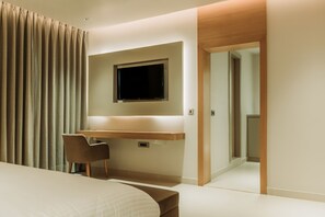 Premium Room | Free WiFi - Naturoville Wellness Resort Rishikesh – Surrounded by Nature, Rooted in Wellness (Dehradun)