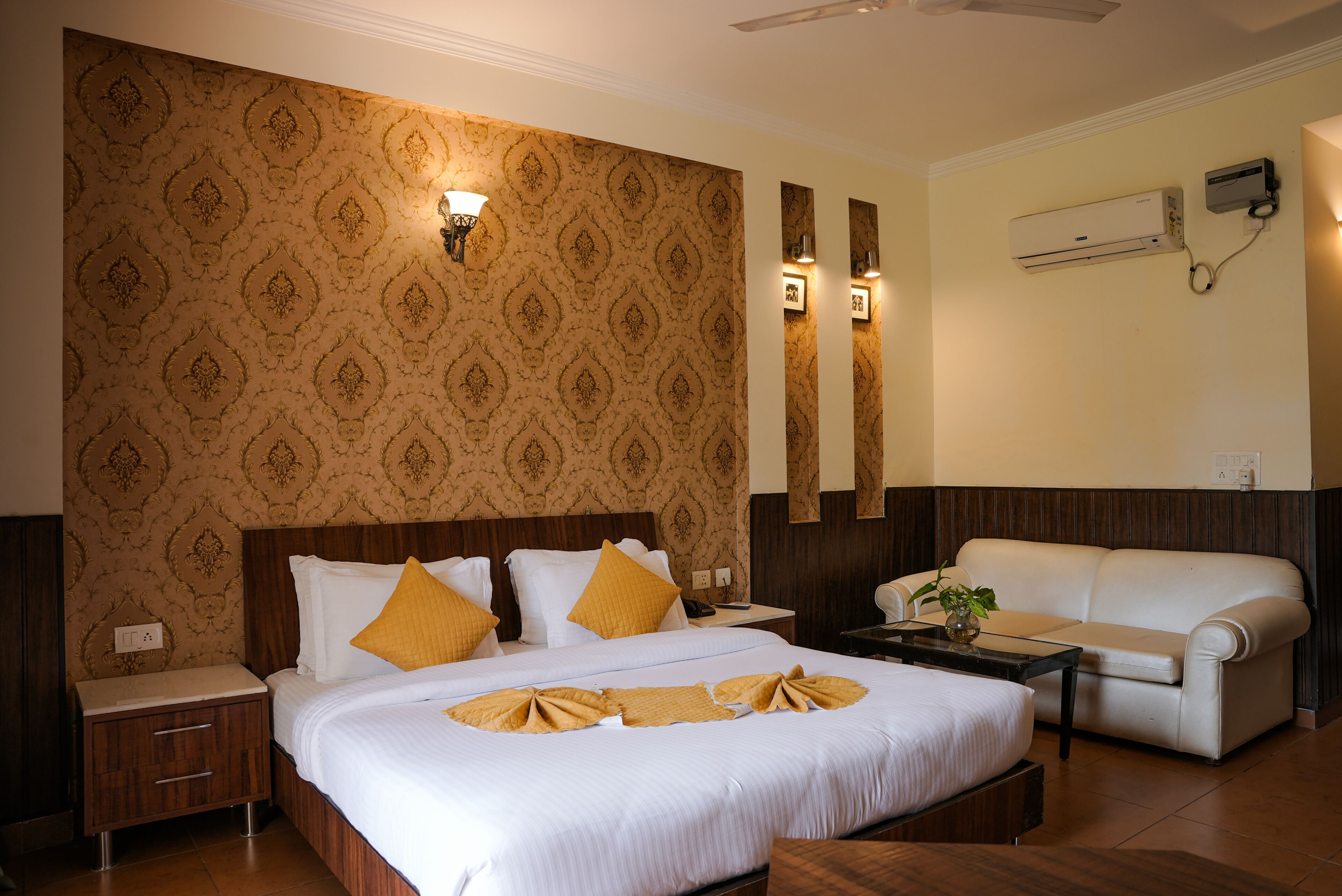 Executive Room | Free WiFi