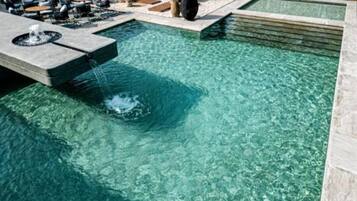 Alberca al aire libre