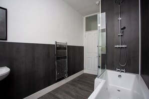 Haartrockner, Handtücher