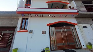 Unclassified image, 2 of 8, button - OYO Home Shri Laxmi Homestay (Faizabad)