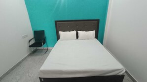 Unclassified image, 4 of 8, button - OYO Home Shri Laxmi Homestay (Faizabad)