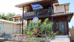 Front of property - Island House Curacao near Curacao International Airport (Willemstad)