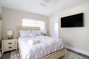 4 chambres, fer et planche à repasser, Wi-Fi gratuit, draps fournis