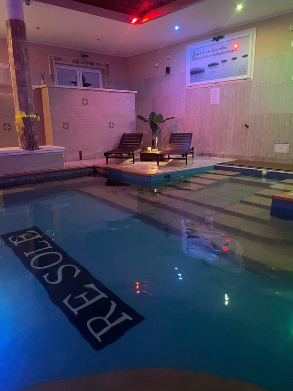 Couples treatment room(s), Turkish bath/hammam, body treatments