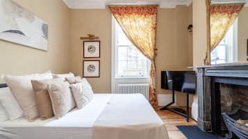 Room | 1 bedroom, cribs/infant beds, free WiFi, bed sheets