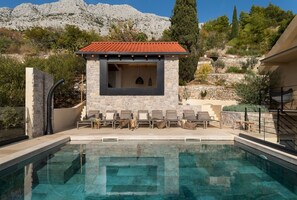 A heated pool - Luxury Villa SALT / STONE heated pool, family, seaview, sauna (Mimice)