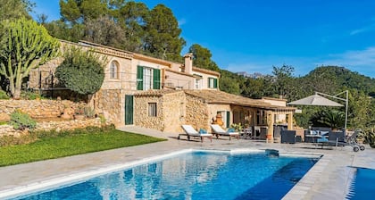 Finca Andratx con Total Privacidad y Piscina