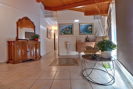 Televisión, tablet, Netflix, películas con cargo